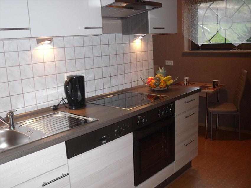 Ferienwohnung Am Waldrand Бад Брайзиг Стая снимка